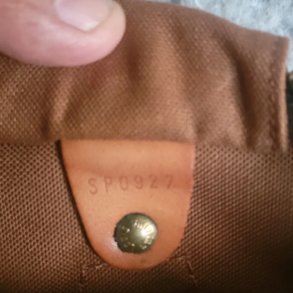 Louis Vuitton Speedy 35 Monogram handbag,, Authentic!!! - Picture 9 of 16